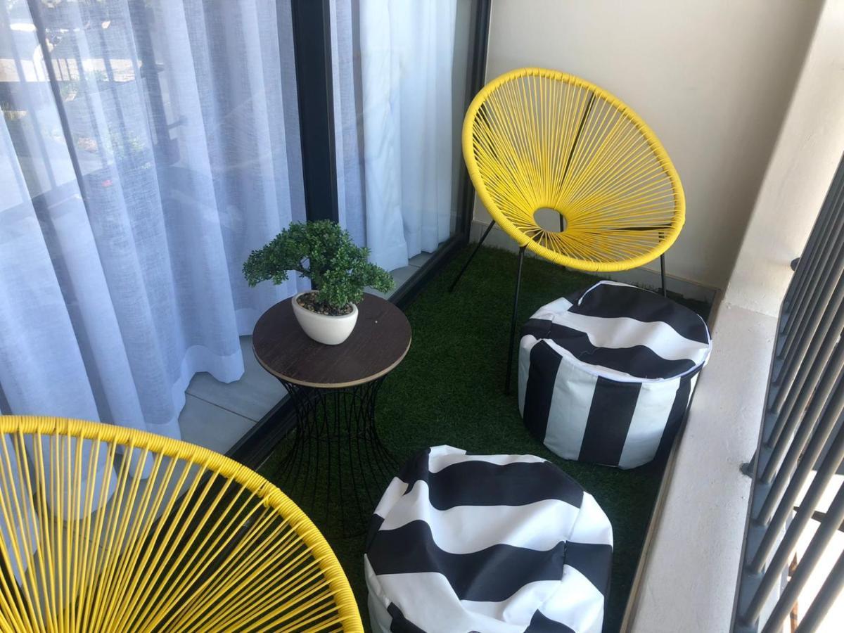 Luxurious Waterfall 1 Bedroom Condo With Free Uncapped Wifi Midrand Exterior photo